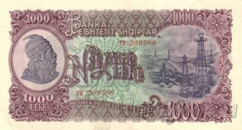  1000  1957